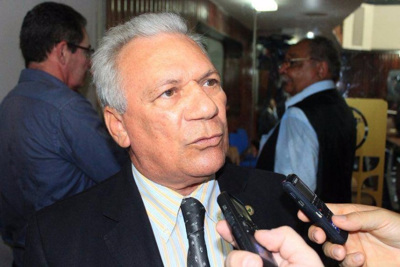 José Aldemir deixa a UTI, mas renova licença da prefeitura de Cajazeiras para mais 30 dias