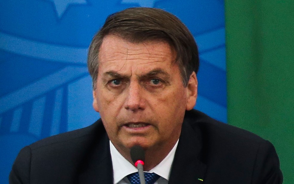 Bolsonaro veta fundo eleitoral de R$ 5,7 bilhões, mas Congresso ainda pode 'derrubar' decisão