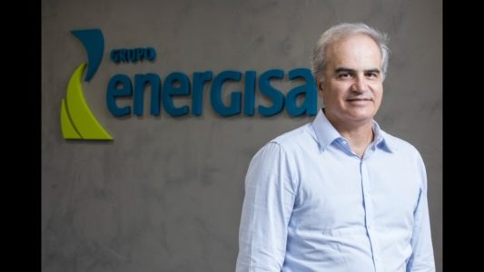 Ricardo Botelho, presidente do Grupo Energisa, recebe prêmio Executivo de Valor