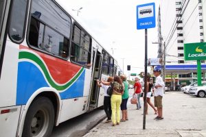 Portadores de HIV e AIDS terão gratuidade na passagem de ônibus em João Pessoa