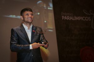 Destaque no atletismo, Petrúcio celebra Prêmio Paralímpicos