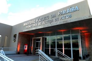 Ex-prefeitos de Patos são processados por contratação de ‘fantasmas’