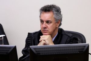 Relator vota pela ampliação da pena de Lula no caso triplex; acompanhe ao vivo
