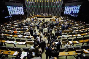 Parlamentares da Paraíba abrem mão de auxílio-mudança do Congresso