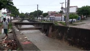 Corpo de criança que caiu em canal é encontrado em Campina Grande