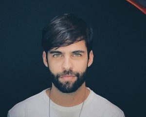 Felipe Alcântara, ex ‘Os Gonzagas’, lança segundo single de carreira solo; ouça música
