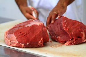 Preço do quilo de filé bovino varia até R$ 30,50, em João Pessoa