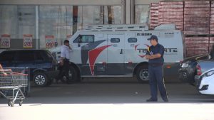 Bando assalta carro-forte que abastecia supermercado em Campina Grande