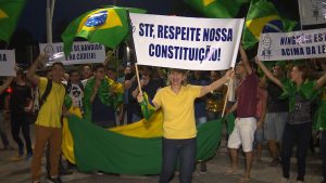 MBL e Vem pra Rua pedem prisão de Lula em atos em CG e JP