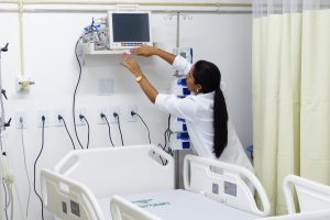 Piso salarial da enfermagem começa a ser pago a profissionais da Saúde da Paraíba