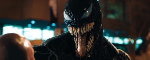 ‘Venom’: personagem é desperdiçado em filme sem sentido