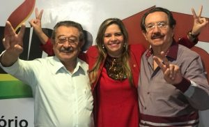 Raíssa e Zé Lacerda rompem com Cartaxo e anuncia apoio a Maranhão ao governo