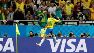 Brasil estreia na Copa do Mundo com empate contra Suíça em 1 a 1