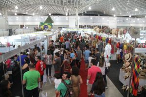 Último dia da Feira Brasil Mostra Brasil tem promoções para visitantes