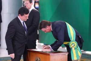 Aprovação de Moro supera a de Bolsonaro; Paulo Guedes tem 46% de avaliação positiva