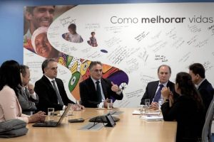 Cartaxo formaliza contrato de U$ 100 milhões com o BID e agenda ‘Missão Arranque’