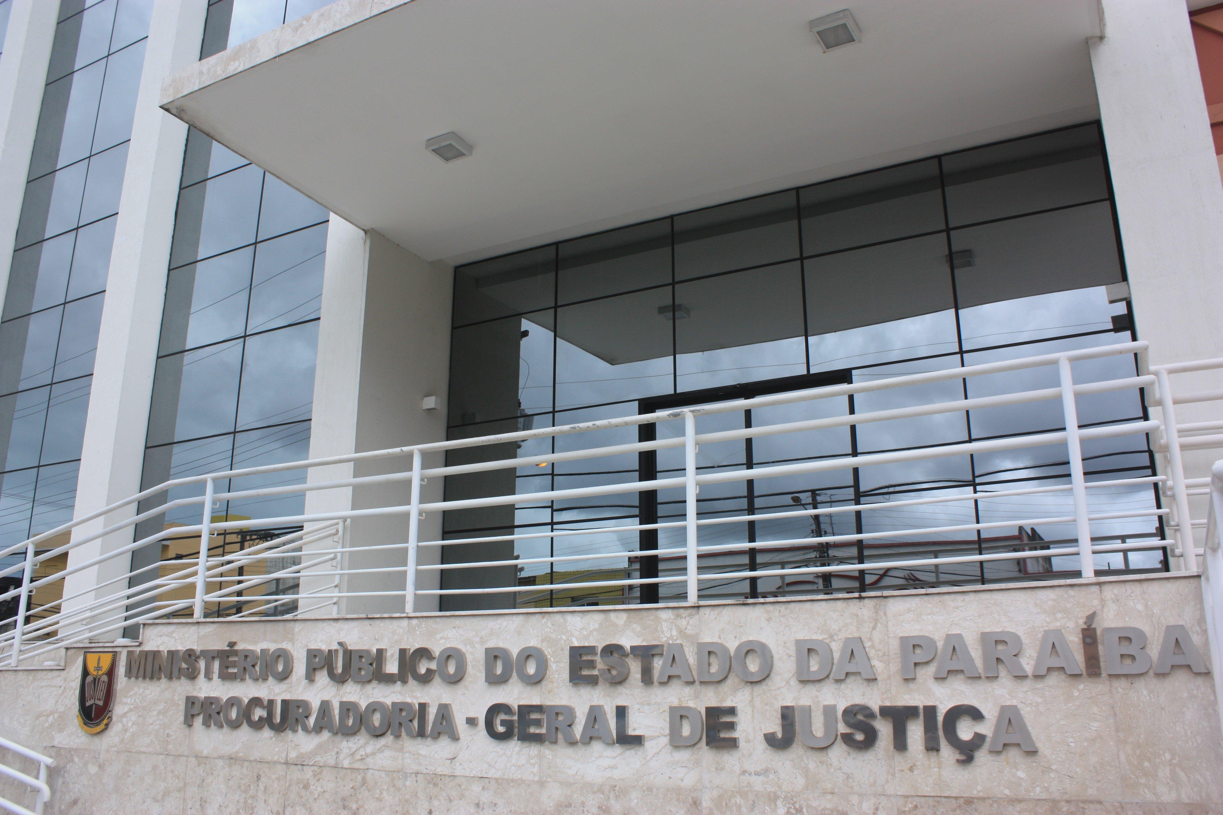 MP quer derrubar lei que aumentou salário de prefeito, vice, secretários e vereadores na Paraíba