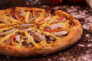 Restaurante oferece pizza grátis para adolescentes que apresentarem título eleitoral