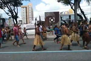 Índios protestam em João Pessoa contra nomeação de coordenadora de Saúde Indígena