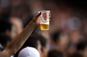 Portaria que regulamenta a venda de bebidas alcoólicas em estádios da PB é publicada no DOE
