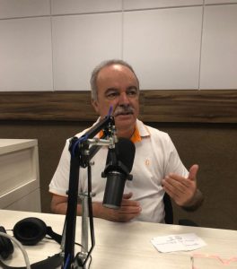 Após passar mal, Inácio Falcão suspende agenda de campanha em Campina Grande
