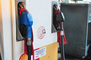Maior preço da gasolina registra queda de 70 centavos em João Pessoa, diz pesquisa