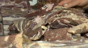 Procon encontra diferença de até R$17 em preço da carne de charque, em JP