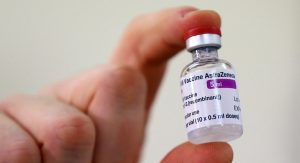 Índia libera importação de doses da vacina de Oxford para o Brasil