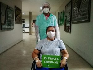 HU de João Pessoa dá alta médica a mais um paciente de Manaus recuperado da Covid-19