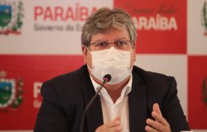 Retorno de João Azevêdo ao PSB deve provocar nova ‘debandada’ de prefeitos