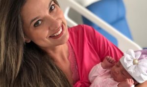 Filha da jornalista Denise Delmiro nasce em João Pessoa