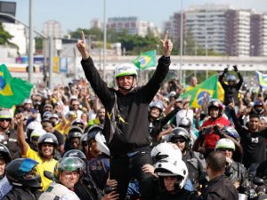 Bolsonaro vem à Paraíba e deve participar de motociata e do São João de Campina Grande