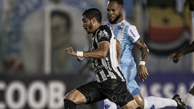 Gerson sente falta de referência no ataque do Botafogo-PB e quer se recuperar contra o Paysandu