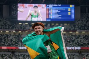 Petrúcio revela discussão com o técnico Pedrinho Almeida pouco antes do ouro paralímpico