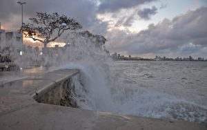 Marinha emite alerta de mar grosso, vento forte e ressaca para o Litoral da Paraíba