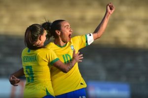 Com golaço de falta de Marta, Brasil volta a vencer a Argentina e se despede da Paraíba