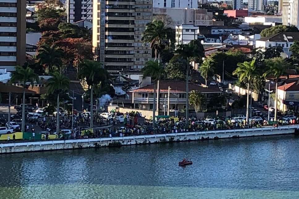 Manifestação pró-Bolsonaro em Campina Grande