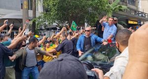Medo de “golpe” faz partidos tirarem da gaveta debate sobre impeachment de Bolsonaro