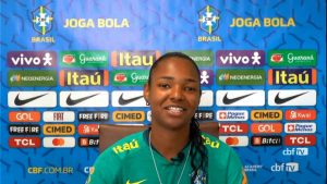 Daiane destaca renovação na seleção feminina e avalia amistoso contra a Argentina: “Jogo especial”