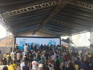 Palanque e público reduzidos: bancada da Paraíba ‘abandona’ evento de Bolsonaro no Sertão