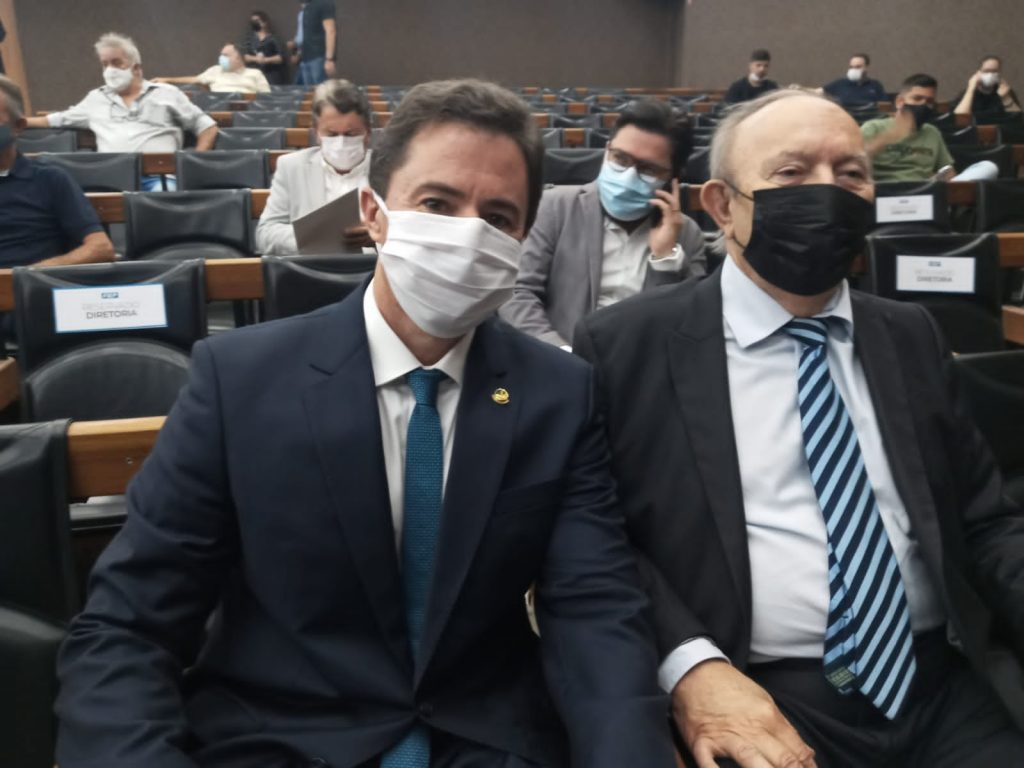 Após nomeação de Eva Gouveia, Veneziano silencia sobre política