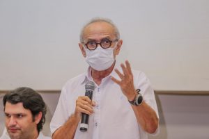 Cícero vai flexibilizar uso de máscaras em locais abertos e fechados em João Pessoa
