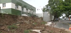 Defesa Civil monitora locais de risco por causa das fortes chuvas, em Campina Grande