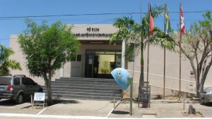 Com avanço da ômicron e da H3N2, juíza da Paraíba manda presos do semiaberto para recolhimento domiciliar