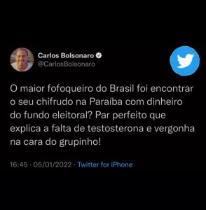 Carlos Bolsonaro dispara no Twitter: “maior fofoqueiro encontra seu chifrudo na Paraíba”; Julian revida
