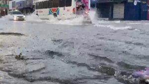 Fortes chuvas provocam pontos de alagamentos em João Pessoa