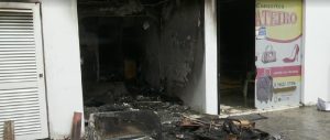 Incêndio atinge três lojas no bairro de Manaíra, em João Pessoa