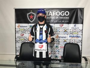 Ex-jogador do Botafogo-PB, Cristian pede ajuda ao Governo do Brasil para poder sair da Ucrânia após invasão da Rússia