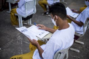 Enem PPL: mais de 1,5 mil reeducandos da Paraíba fazem provas