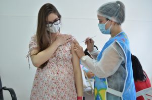 Campina Grande tem vacinação contra a Covid-19 neste sábado (9); confira locais